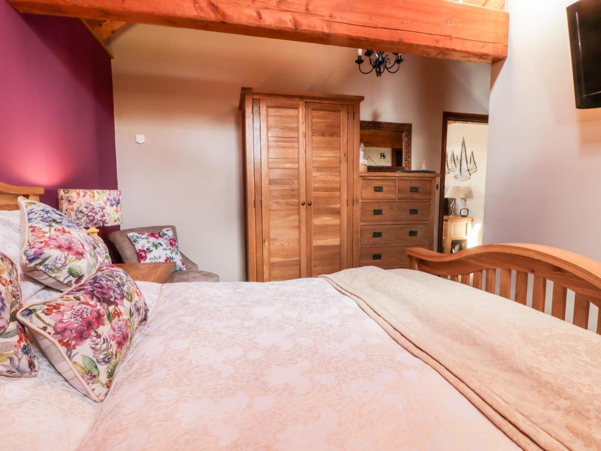 Stable Cottage Stoupe Brow Exterior photo